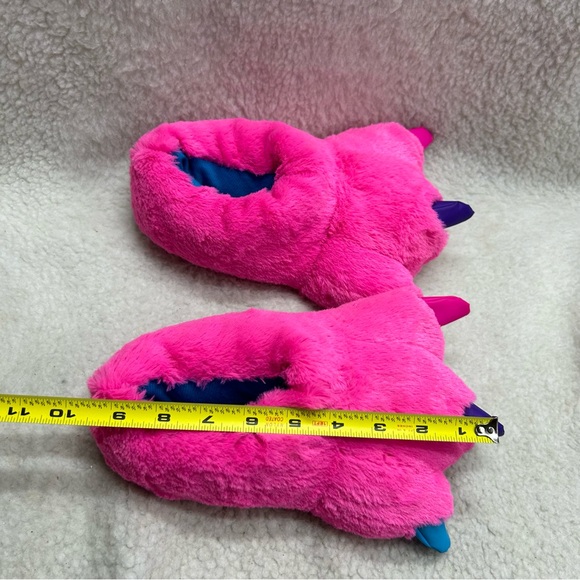 Flash Lights Claws Kids Slippers pink size Large READ - Picture 11 of 12